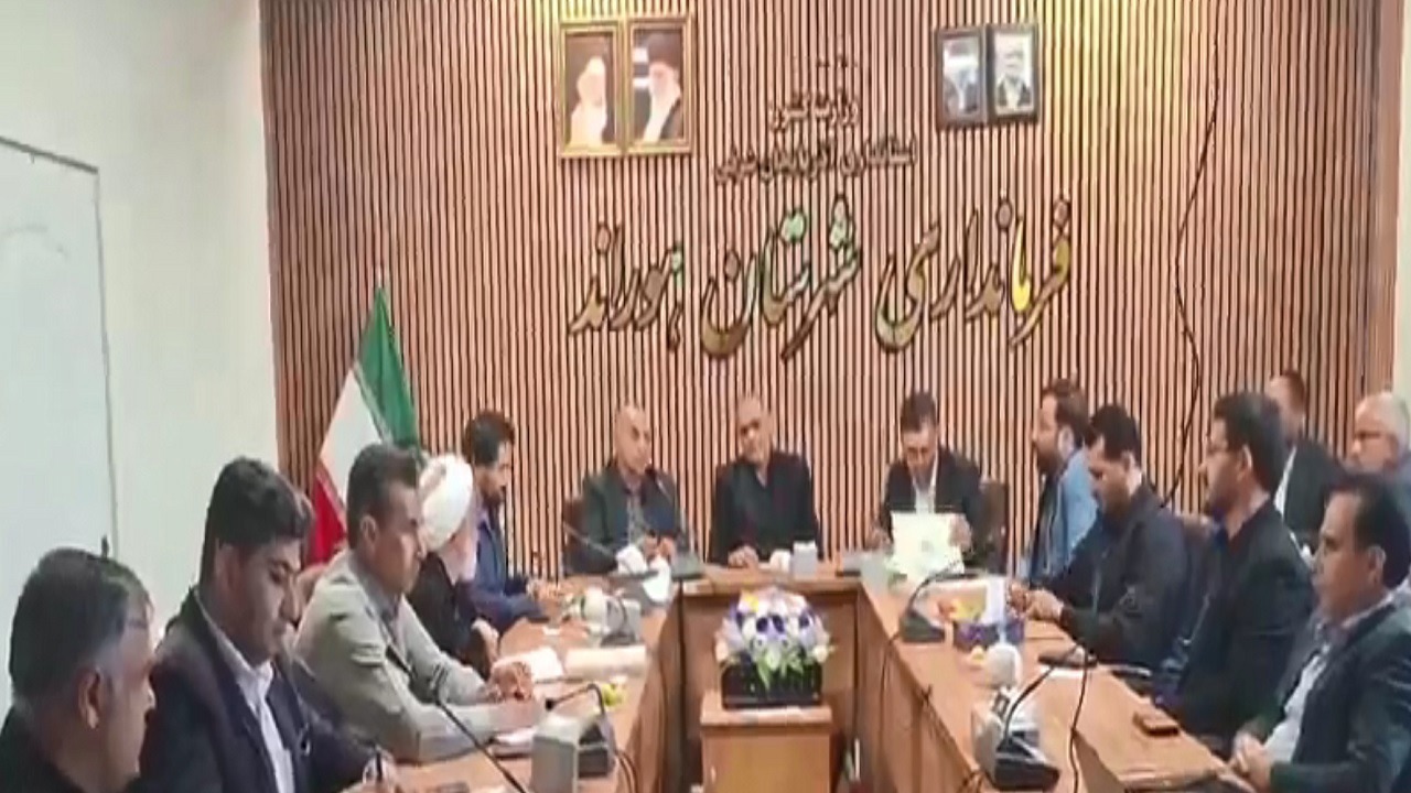 دهیاران محور اصلی توسعه روستا‌ها هستند