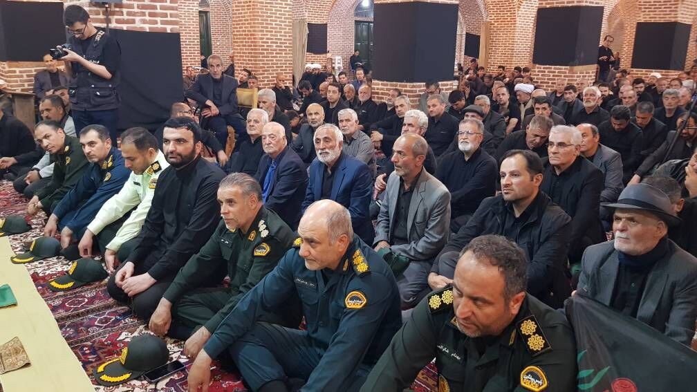 تشییع رهبر شهید نمایش قدرت ملی در برابر استکبار بود