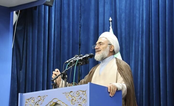 پیام آذری