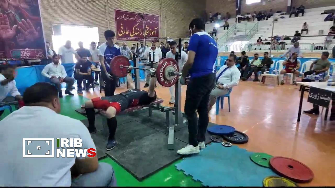 مسابقات استانی پرس سینه بدون لوازم انتخابی در اسکو