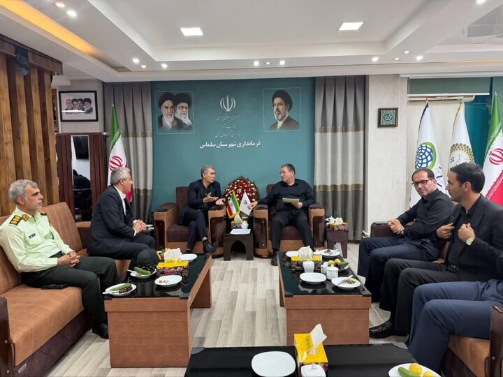 پیام آذری