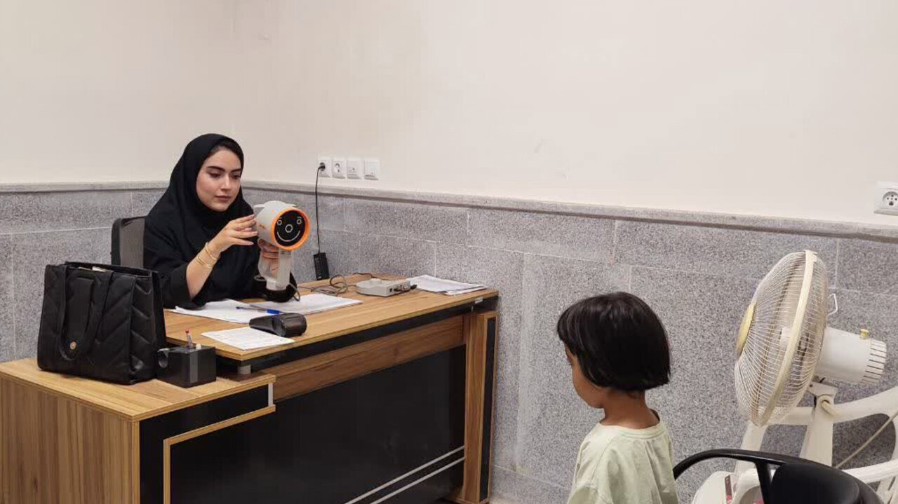 غربالگری بینایی ۱۱۲۵ کودک ۳ تا ۶ ساله در شهرستان پارس‌آباد