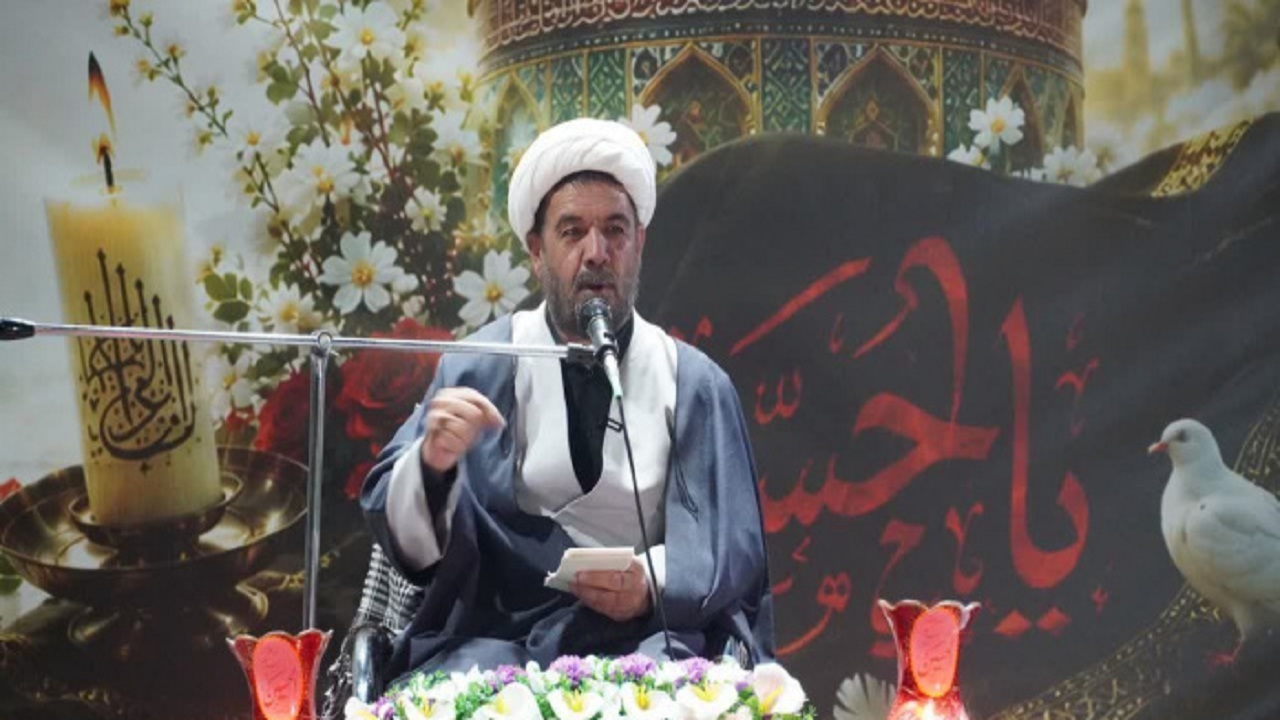 پیام آذری