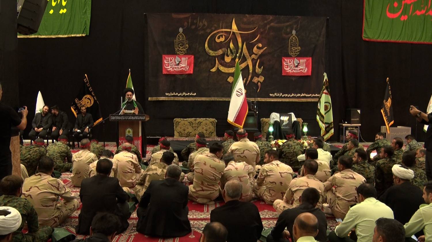 پیام آذری