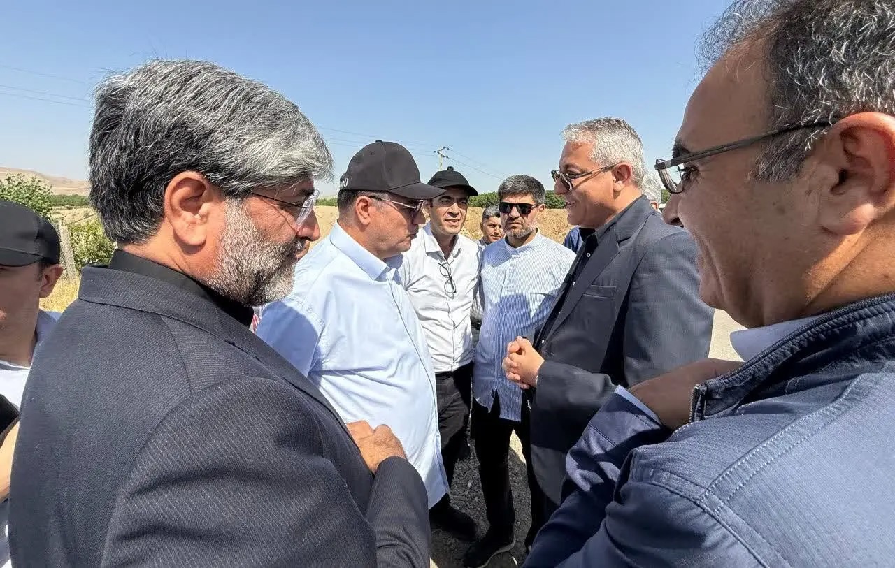بازدید استاندار آذربایجان‌غربی از روند توسعه محور میاندوآب - شاهین‌دژ