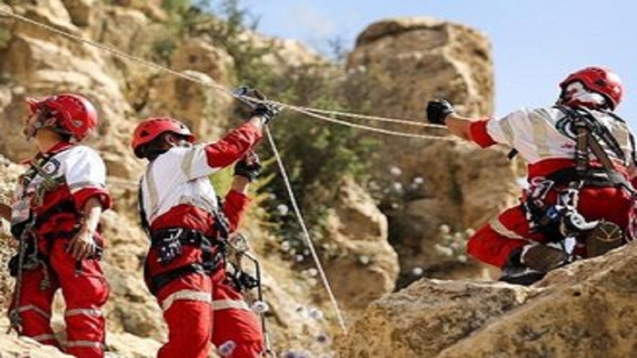 پیام آذری