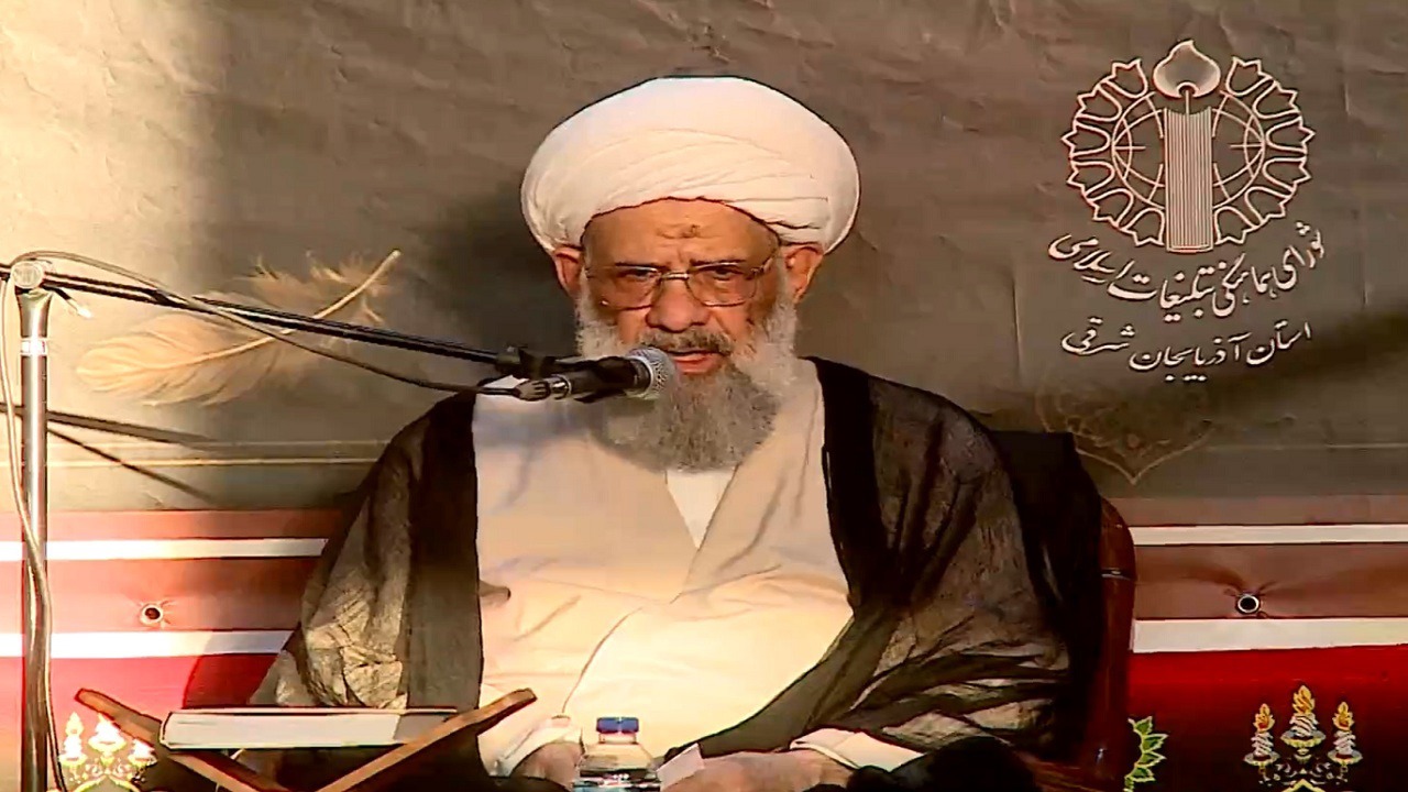 برگزاری مراسم شب هفت رهبر شهید انقلاب اسلامی در تبریز