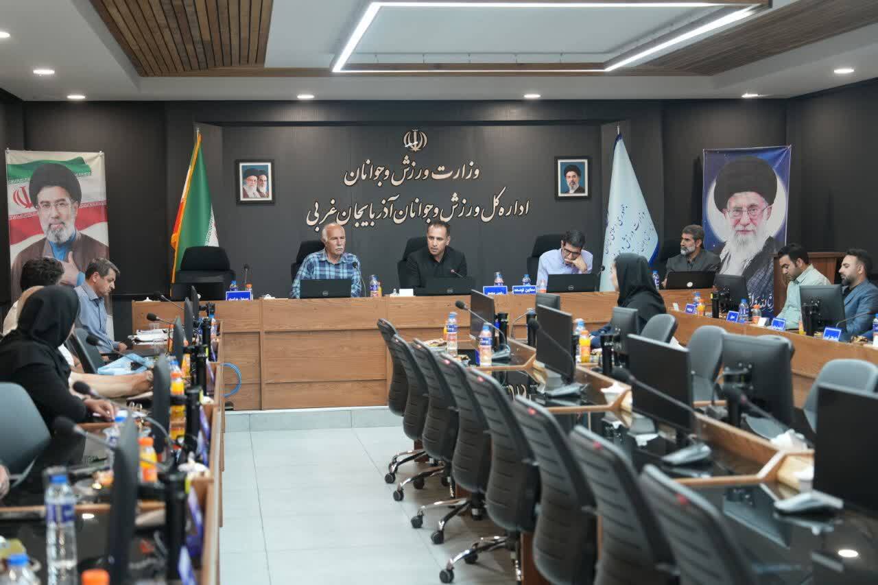 پیام آذری