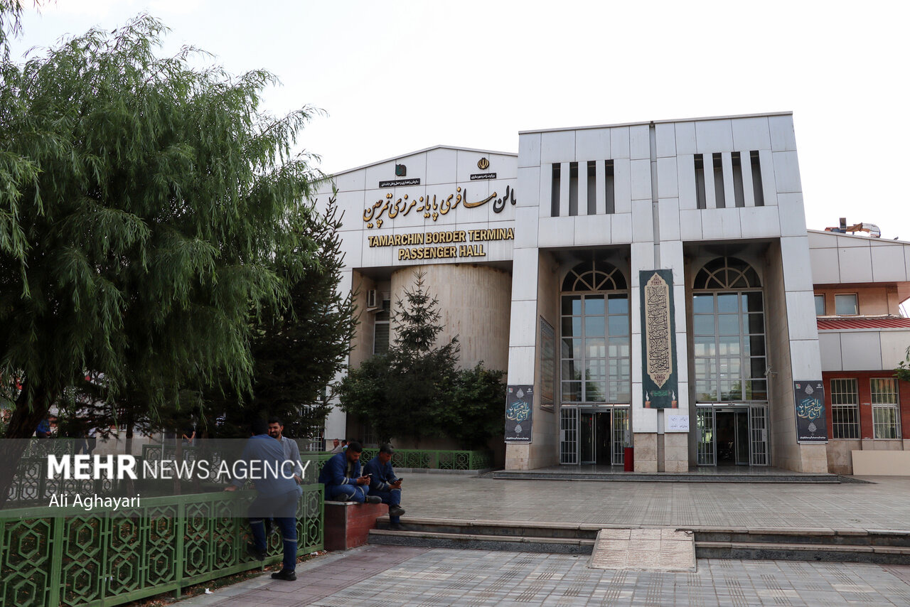 زمینه عبور روان، ایمن زائران از مرز تمرچین فراهم شود