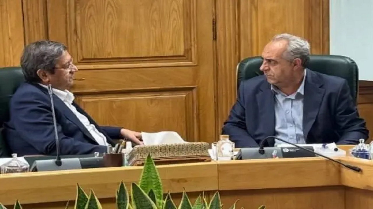 مطالبات آذربایجان‌شرقی روی میز بانک مرکزی