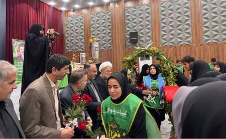 پیام آذری