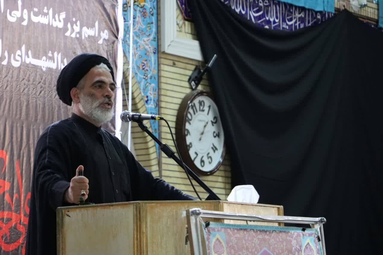 ملت ایران در برابر فشارهای آمریکا و رژیم صهیونیستی عقب‌نشینی نمی‌کند