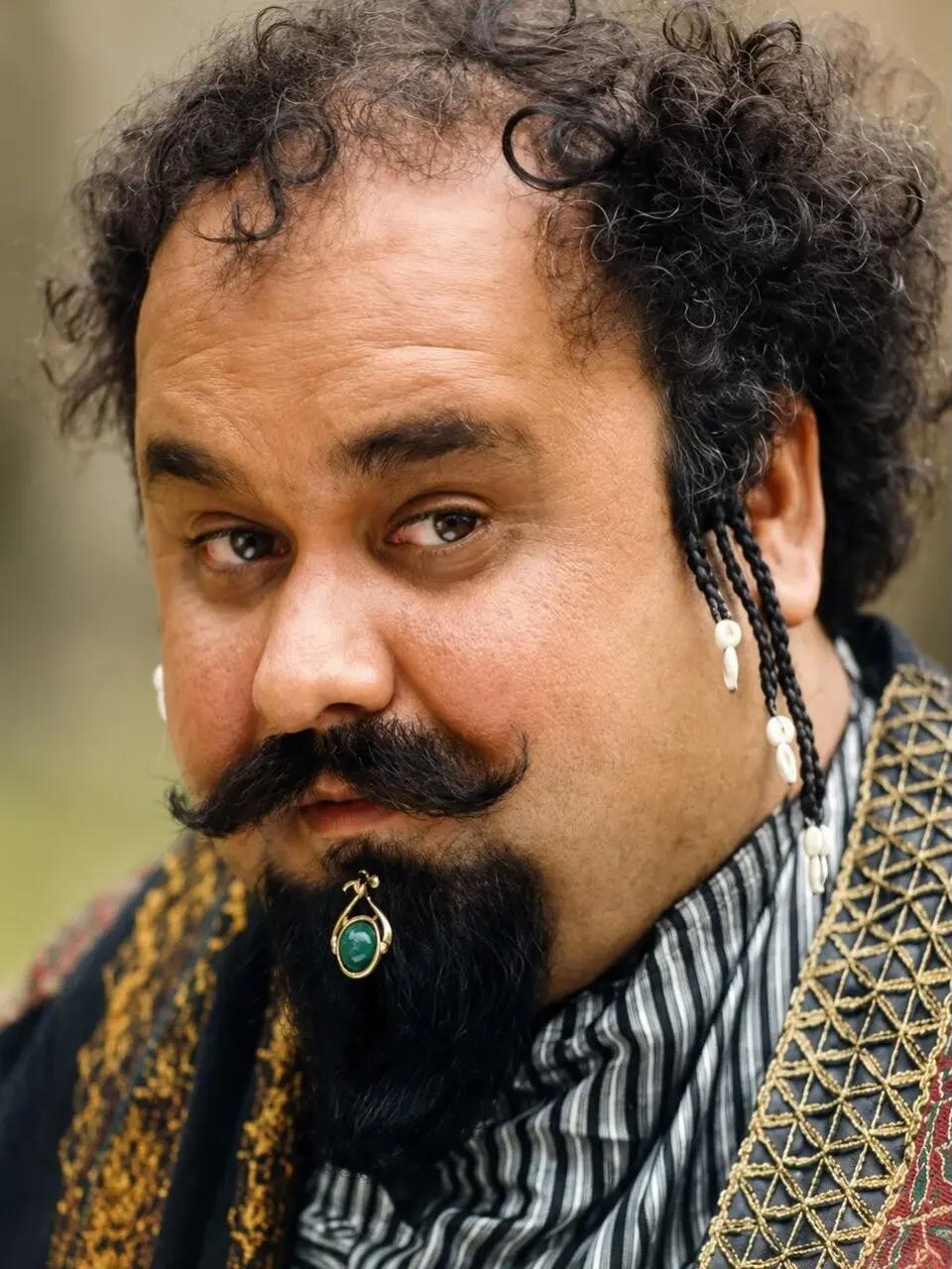 پیام آذری