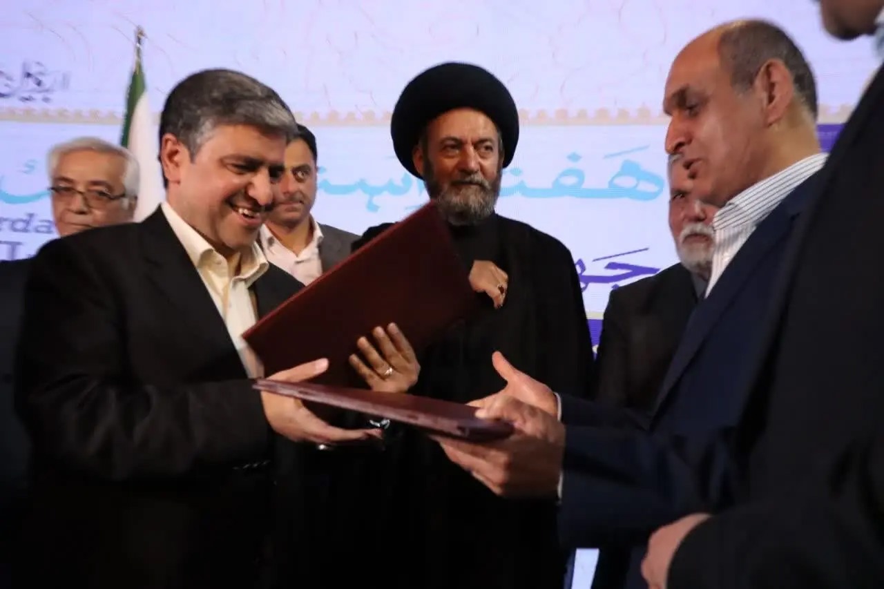 تفاهم‌نامه خواهرخواندگی شهرهای لاهیجان و اردبیل به امضا رسید