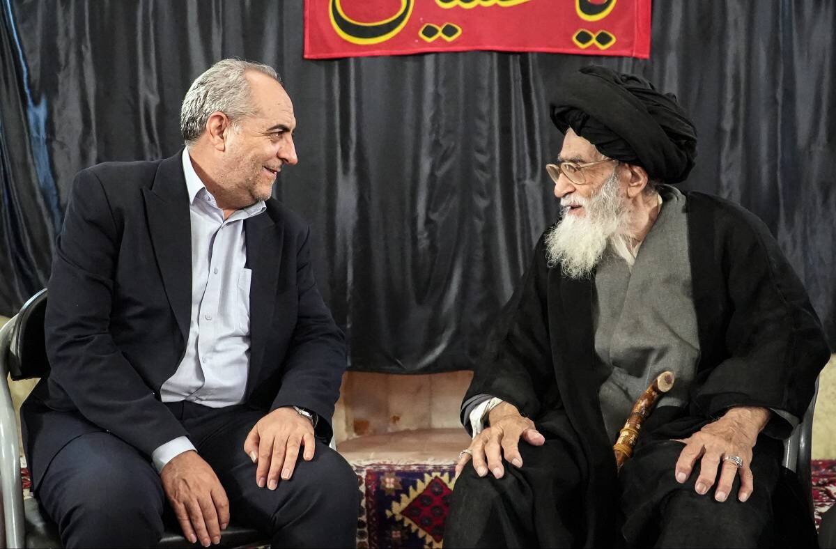 دیدار و گفتگوی استاندار آذربایجان شرقی با آیت الله آل هاشم