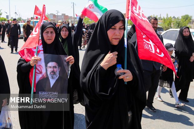 پیام آذری