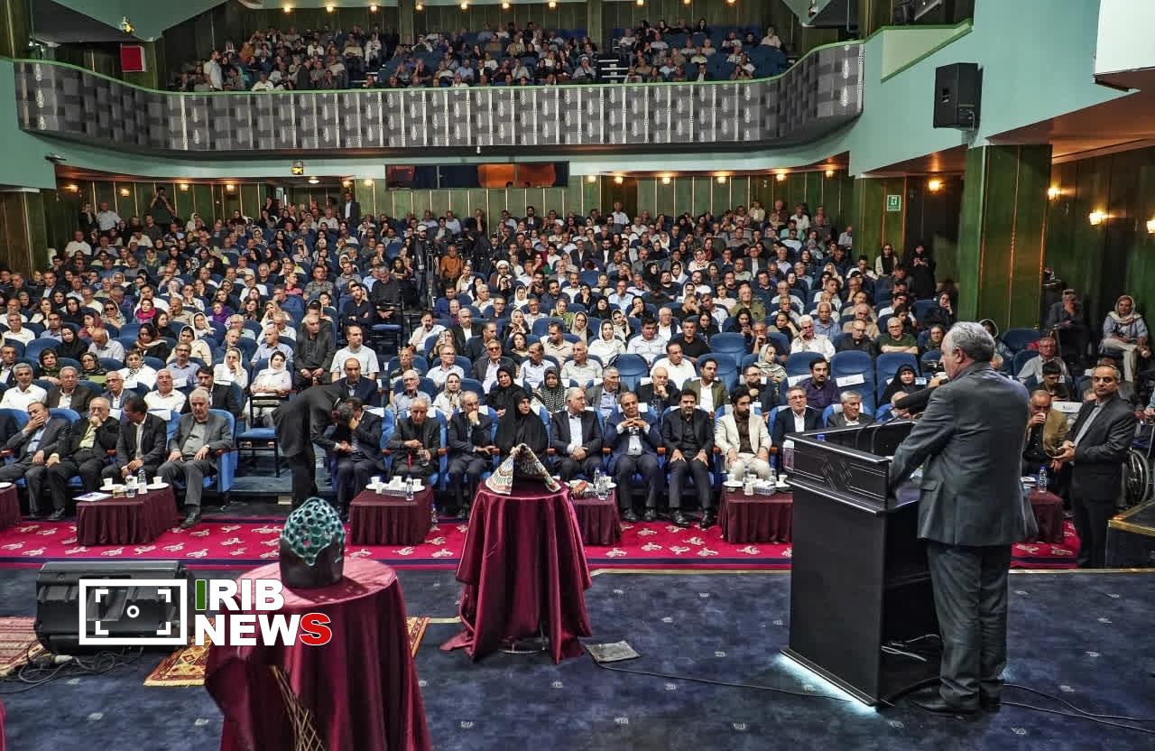 پیام آذری