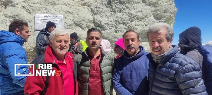 صعود کوهنوردان مراغه‌ای به بام ایران