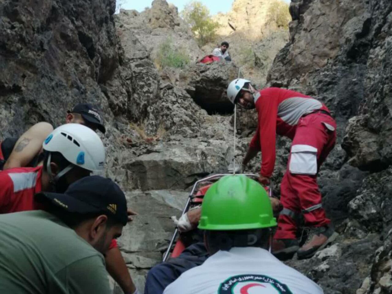 پیام آذری