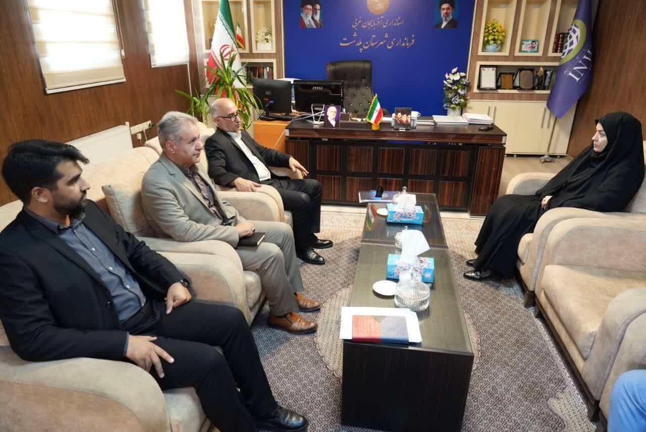 پیام آذری