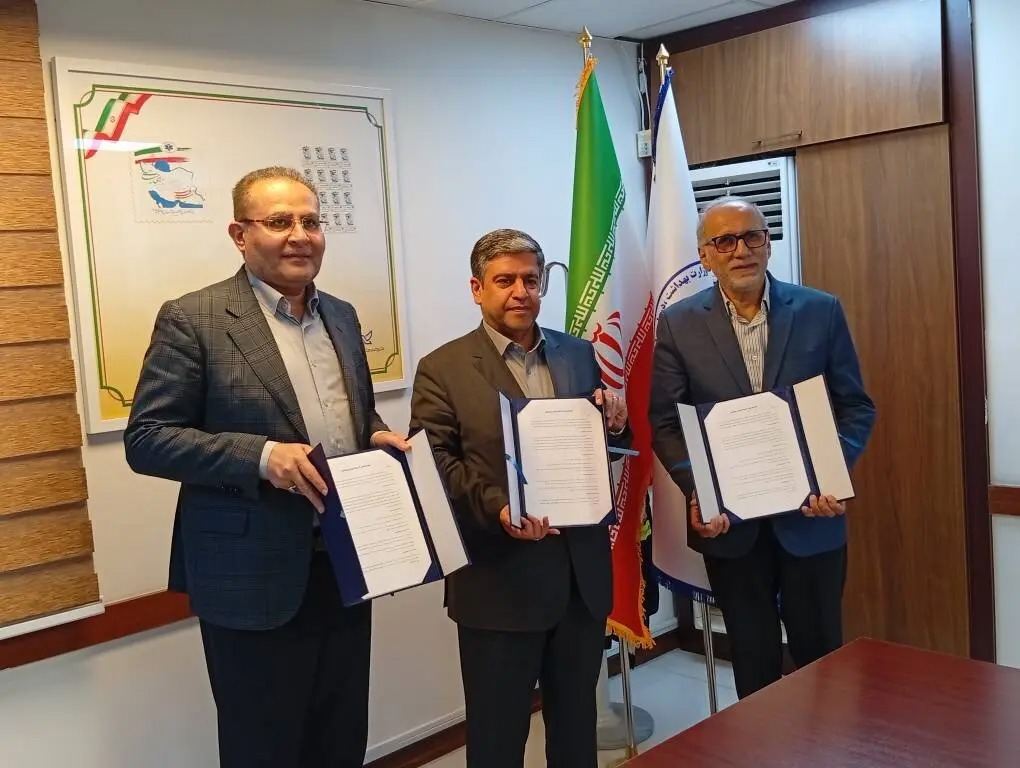 امضای تفاهم‌نامه خرید ۲۰ دستگاه آمبولانس برای توسعه ناوگان اورژانس