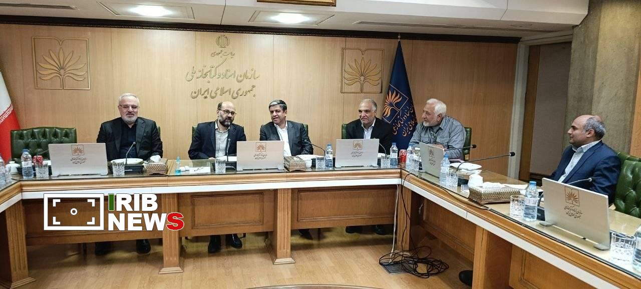 پیام آذری