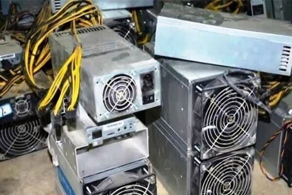 پیام آذری