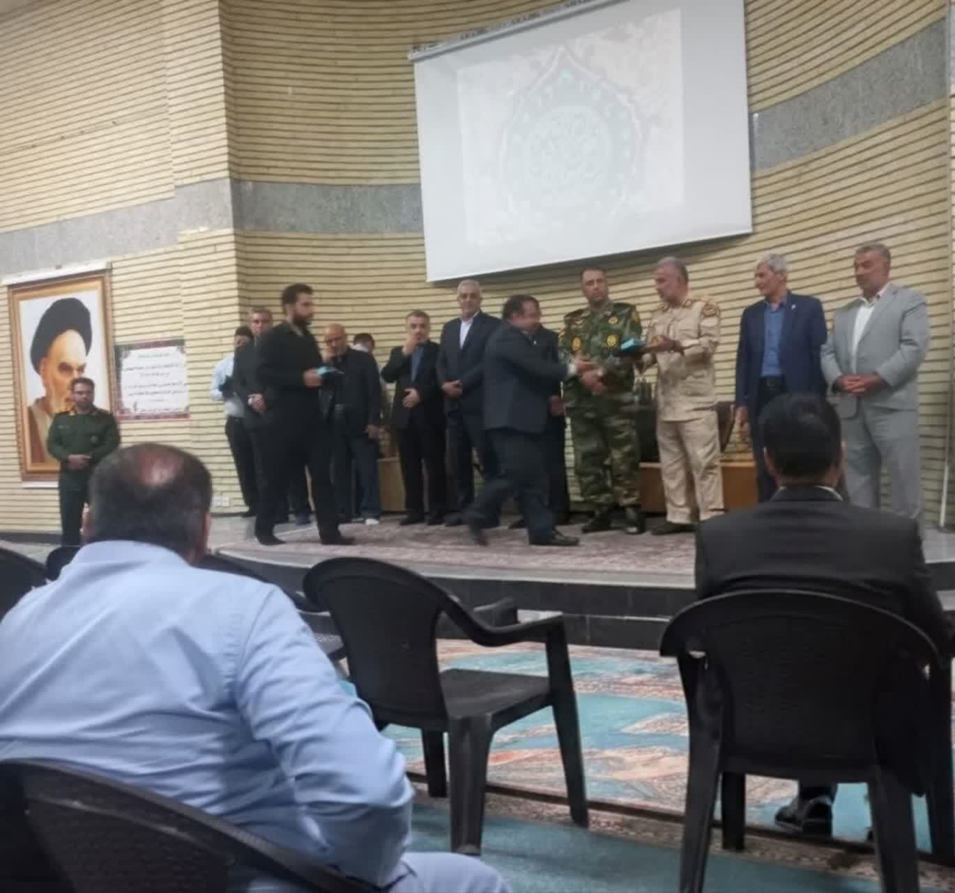 تجلیل از خادمان موکب شهدای گمنام سلماس