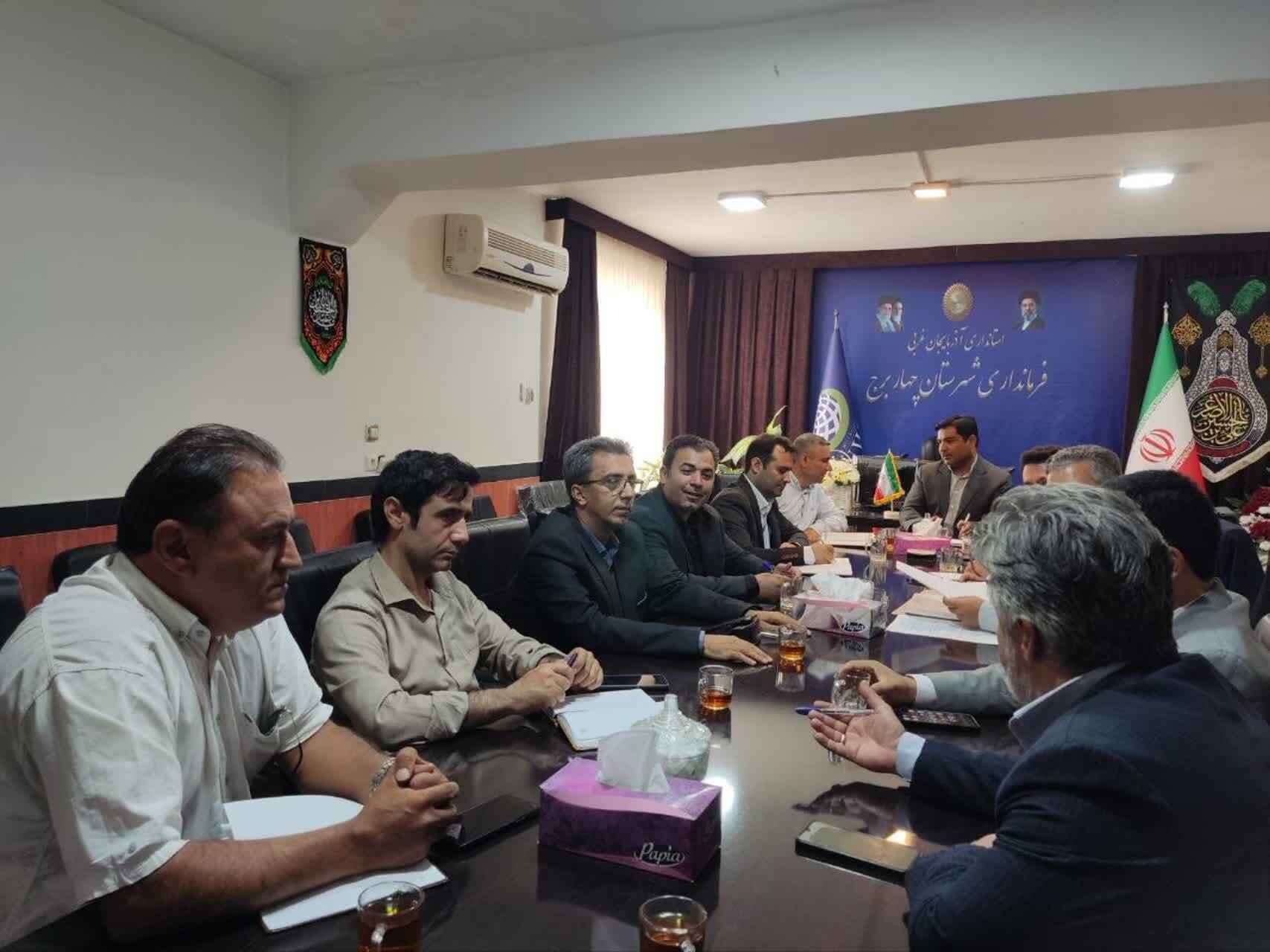 توزیع ۲۰ تن کالای اساسی برای تنظیم بازار در شهرستان چهاربرج