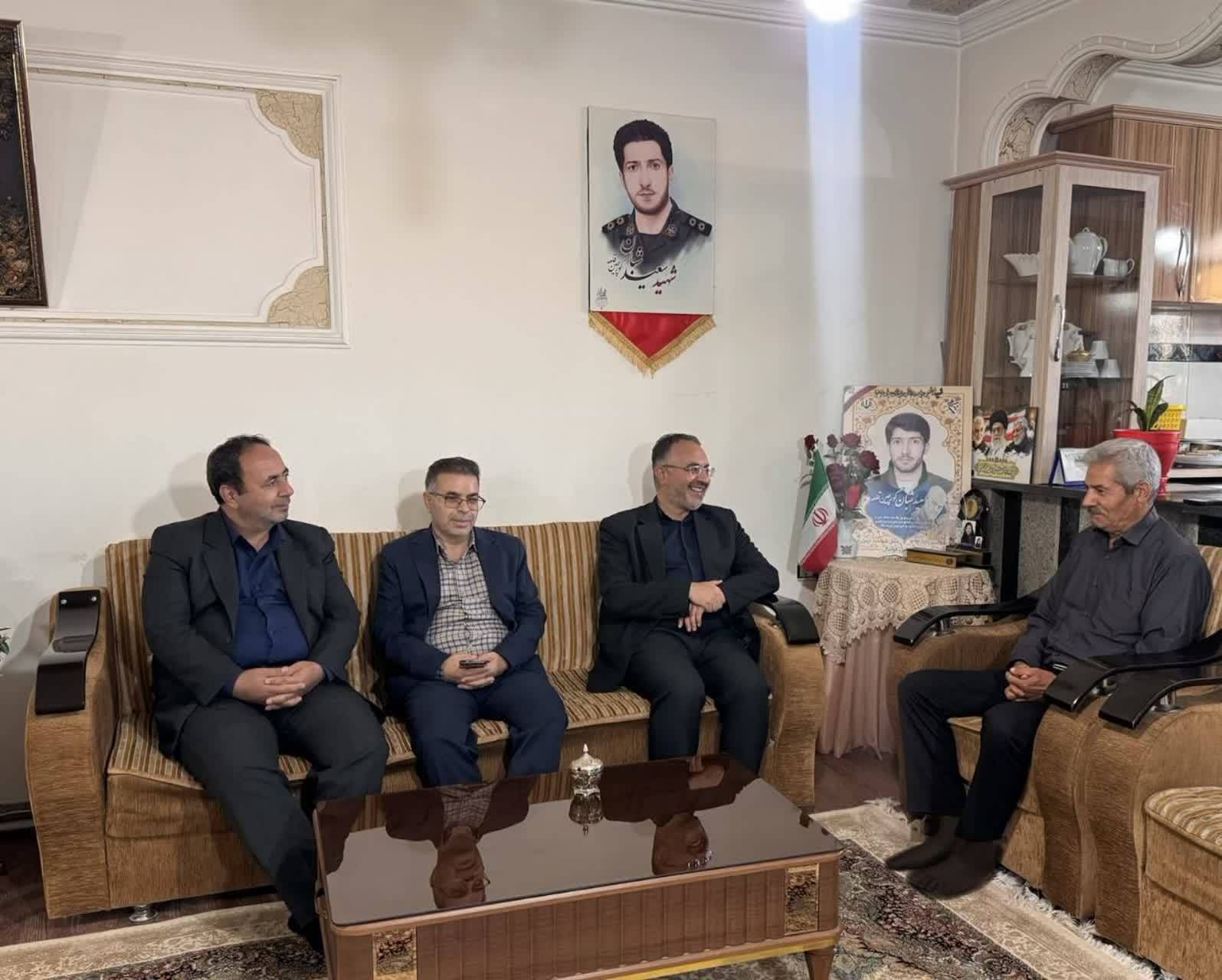 پیام آذری
