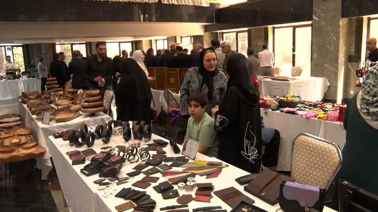 پیام آذری