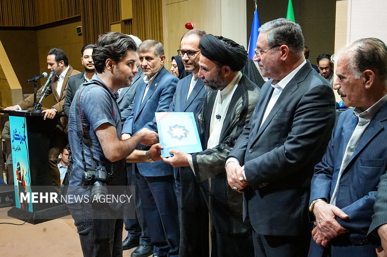 درخشش عکاس خبرگزاری مهر آذربایجان غربی در جشنواره «روایت ماندگار»