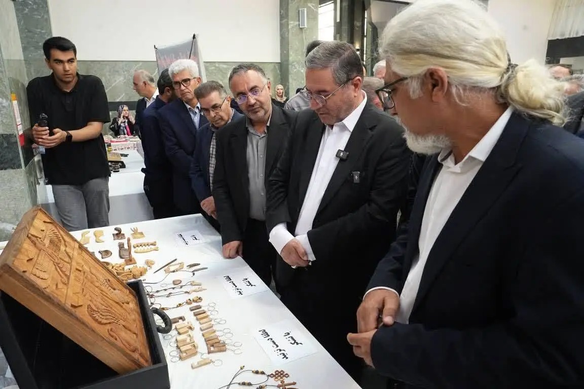 🎬افتتاح نمایشگاه صنایع‌دستی در ارومیه با حضور استاندار آذربایجان‌غربی