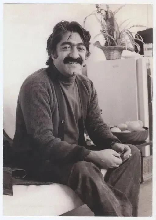 پیام آذری