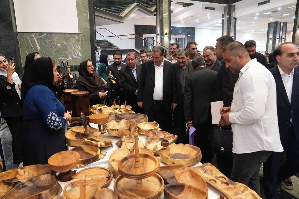 پیام آذری