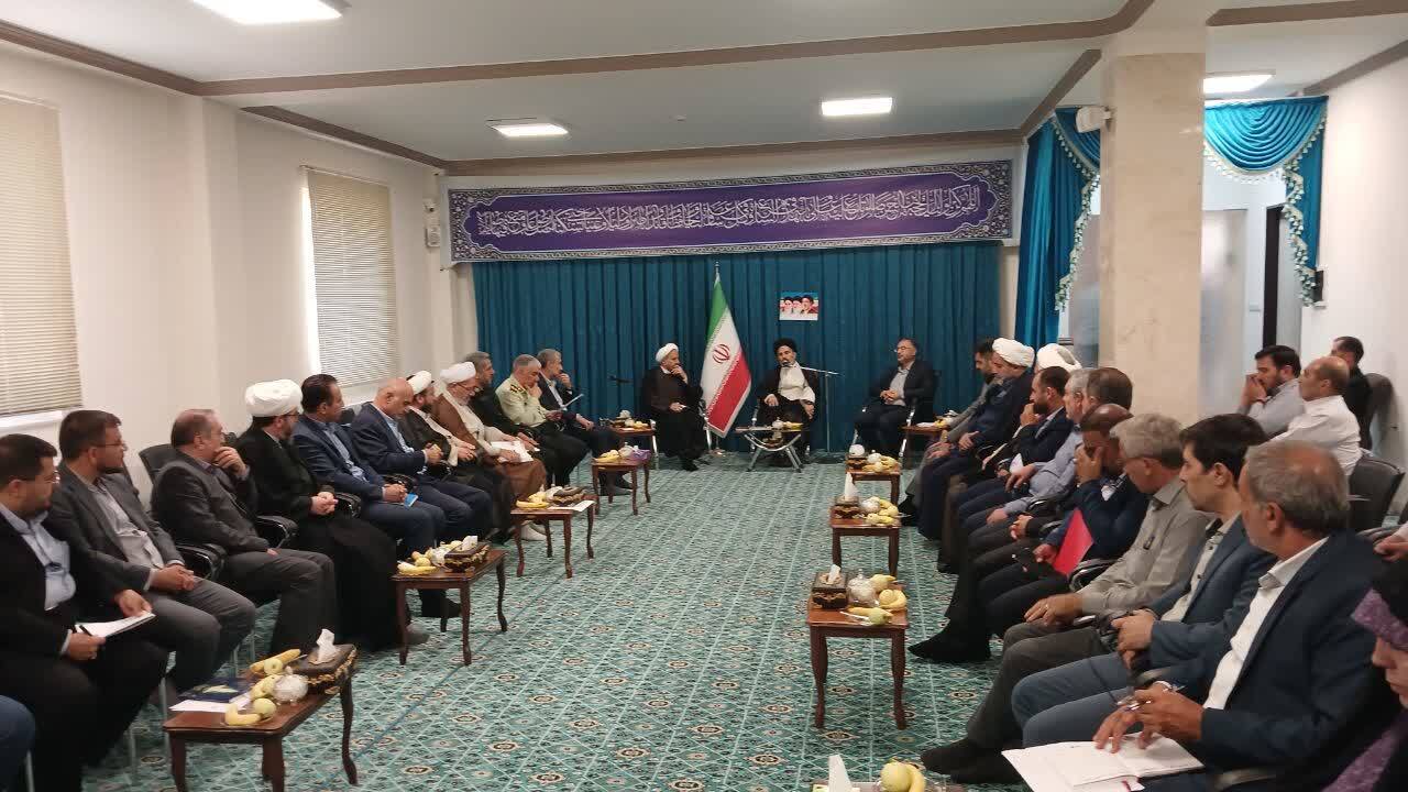 پیام آذری