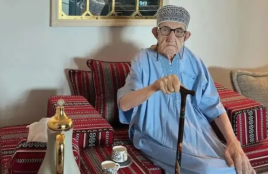 سفر به گذشته؛ «اردشیر کاظمی» در اولین فیلم سینمایی اش و در ۳۲ سالگی؛ سال ۴۹
