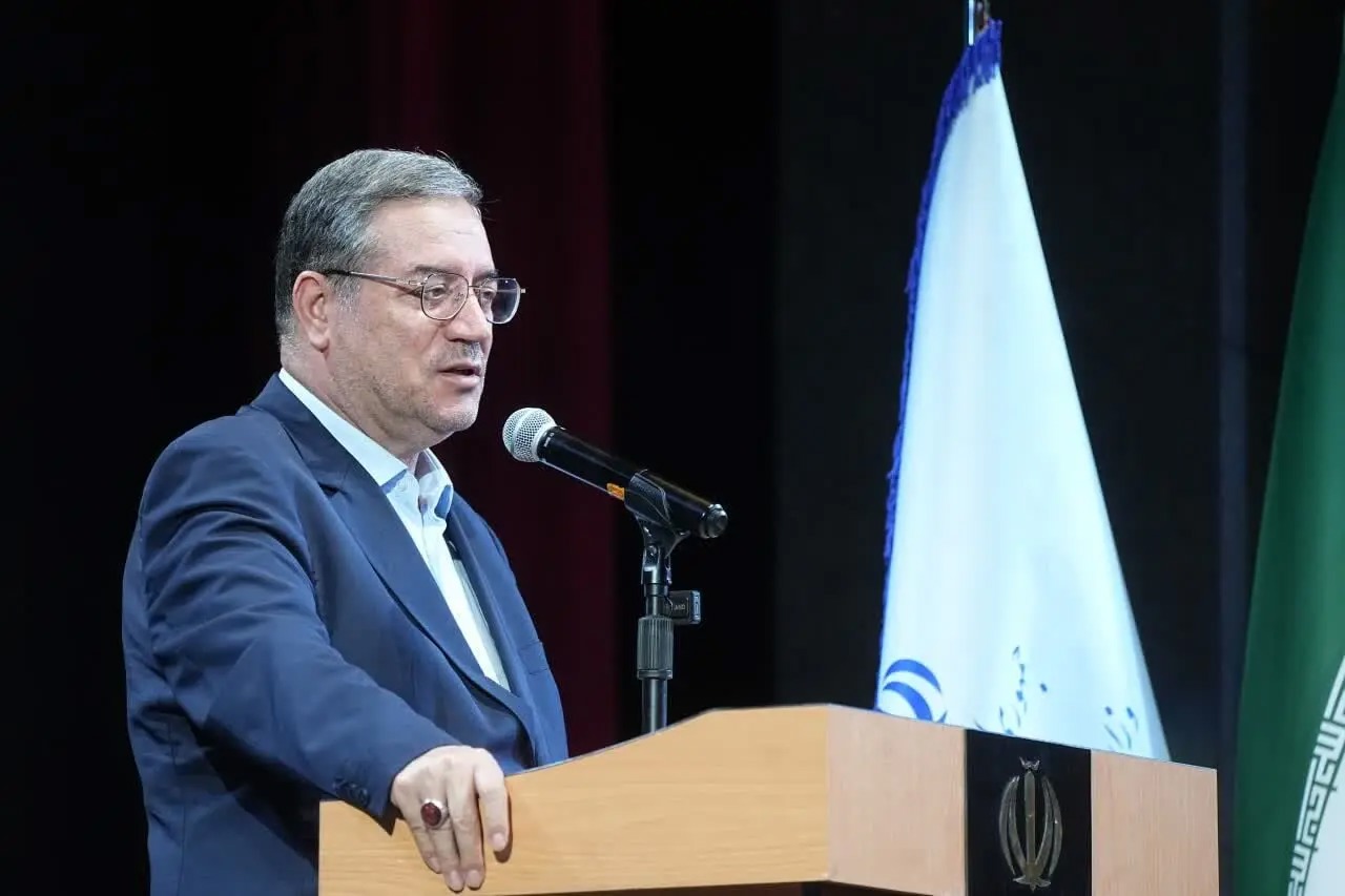 معلمان، پیشران فرهنگ توسعه و سرمایه‌گذاری هستند