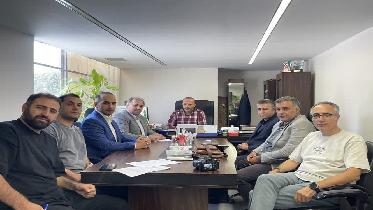 برنامه‌ریزی برای برگزاری مسابقات موتورسواری و اتومبیلرانی در آذربایجان شرقی