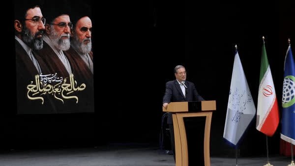 پیام آذری