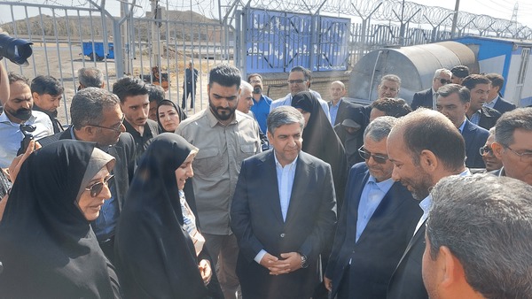بهره برداری از نیروگاه خورشیدی ۹ مگاواتی اردبیل