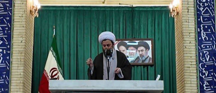 پیام آذری