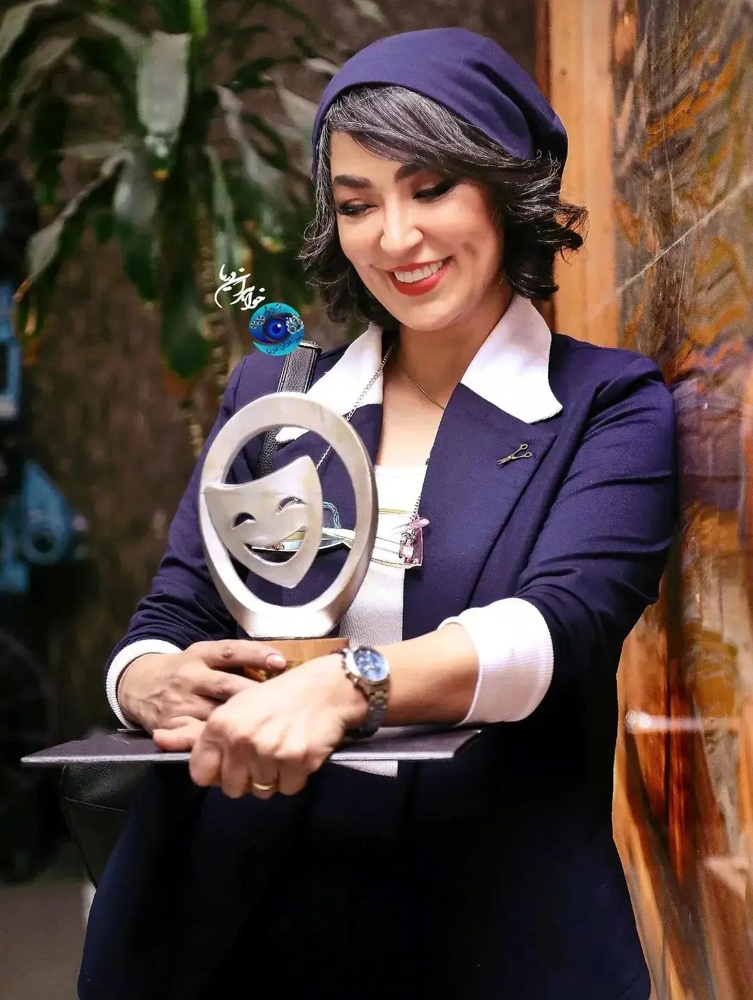 پیام آذری