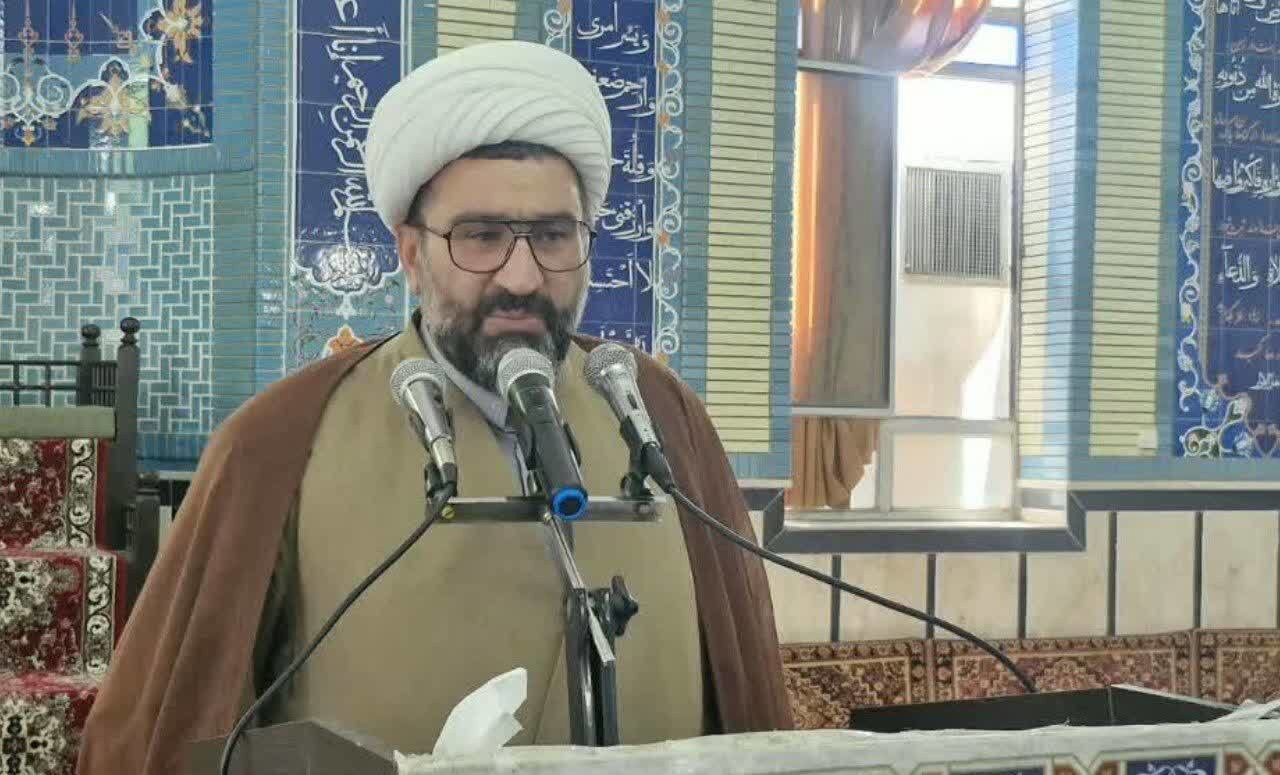 تاکیدامام جمعه پلدشت بر تجمعات  خیابانی مردم به عنوان رکنی از قدرت ایران