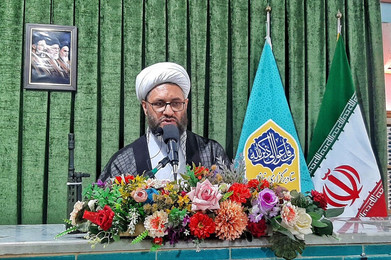 امام جمعه اهر: خیرات ماندگار سرمایه‌های پایان‌ناپذیر جامعه ایمانی است