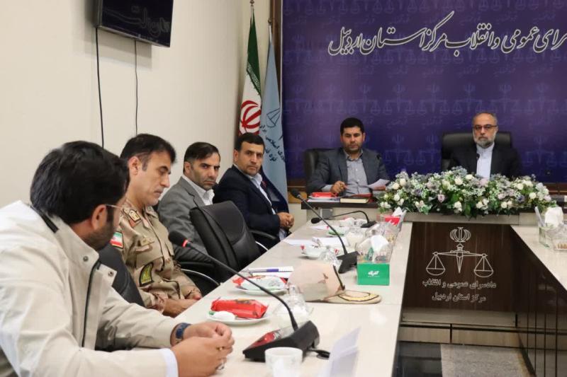 پیام آذری