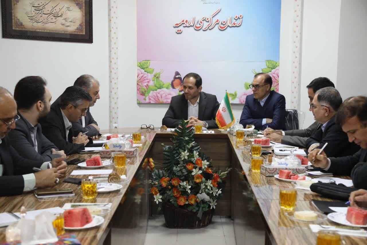 پیام آذری