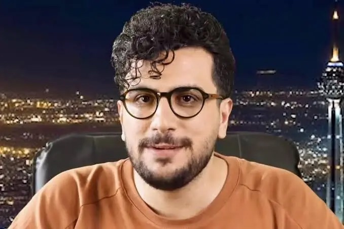 استایل امیرحسین قیاسی به سبک رپرهای دهه ۸۰