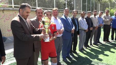 پیام آذری