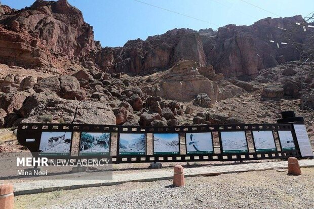 پیام آذری